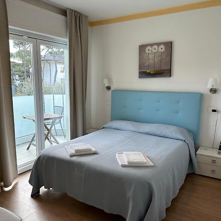 Hotel Irene Lignano Sabbiadoro Esterno foto